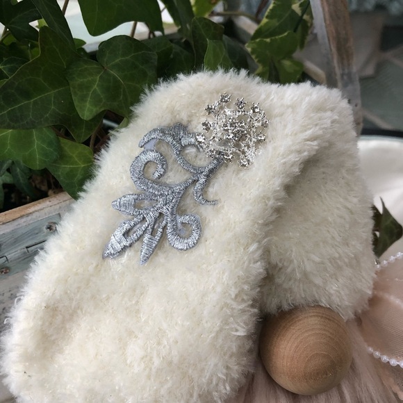 👑Festive Knome👑 - Picture 8 of 10